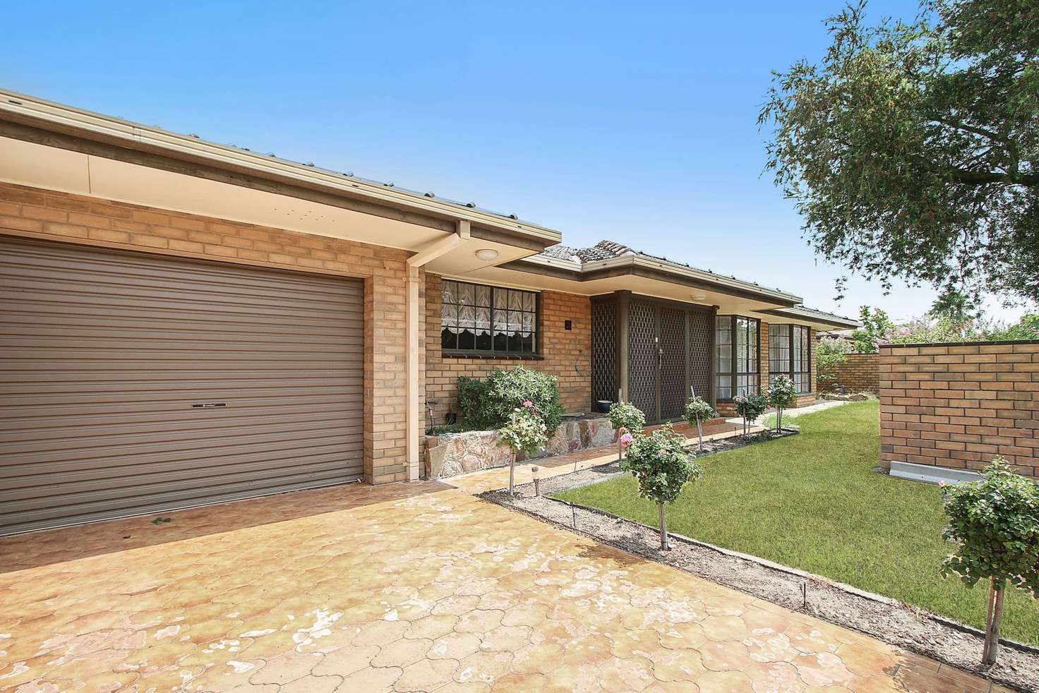 Main view of Homely unit listing, 2/415 Romani Drive, Lavington NSW 2641