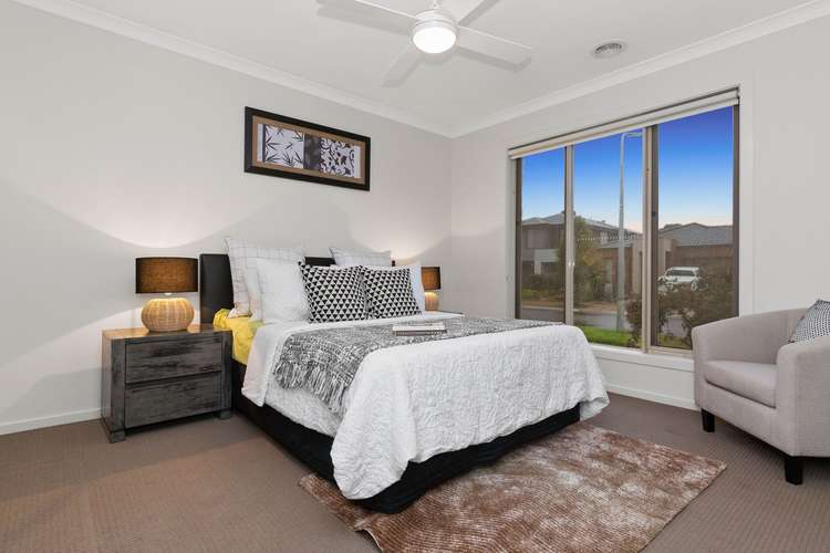Second view of Homely house listing, 27 Morgan Crescent, Werribee VIC 3030