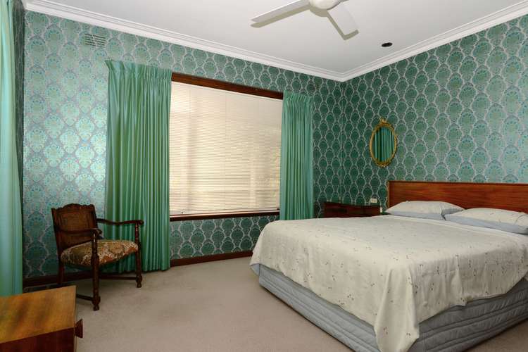 Fifth view of Homely house listing, 6 Winbourne Road, Mount Waverley VIC 3149