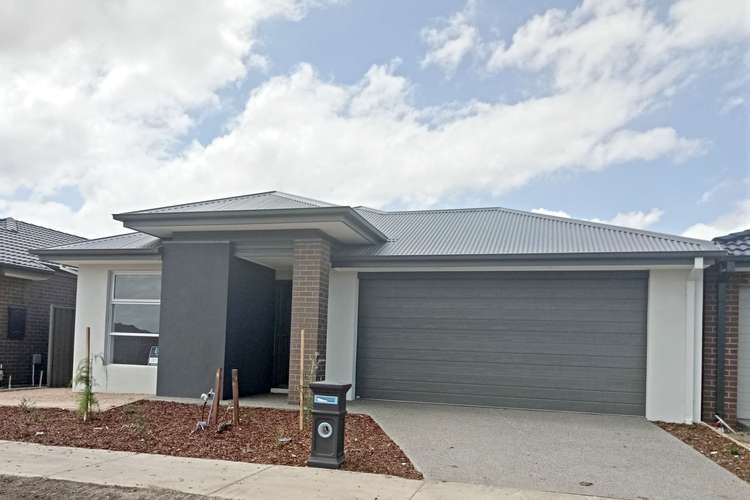 Second view of Homely house listing, 5 Cuttlefish Circuit, Tarneit VIC 3029