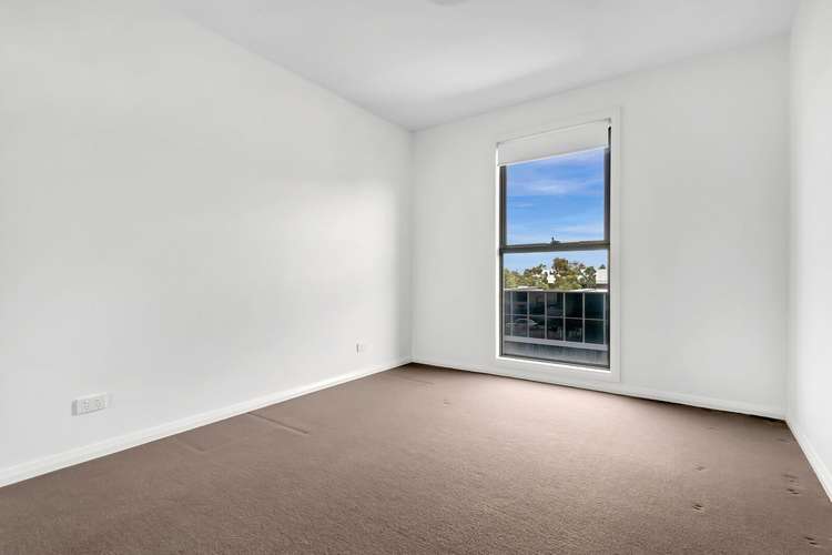 Fifth view of Homely apartment listing, 203/1 Flynn Close, Bundoora VIC 3083
