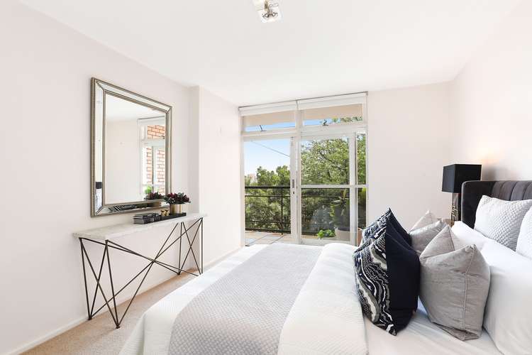 Second view of Homely apartment listing, 17/52 Darling Point Road, Darling Point NSW 2027