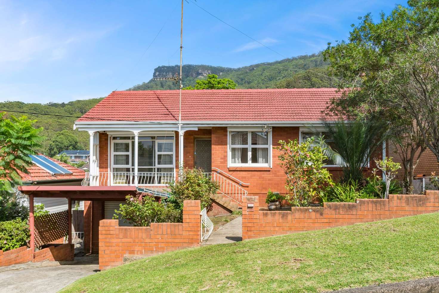 Main view of Homely house listing, 10 Powell Avenue, Corrimal NSW 2518