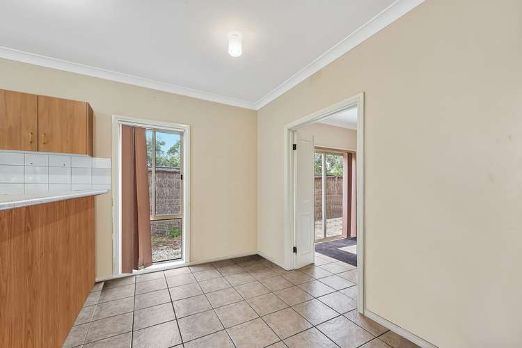 Fifth view of Homely house listing, 10 Archeron Court, Caroline Springs VIC 3023