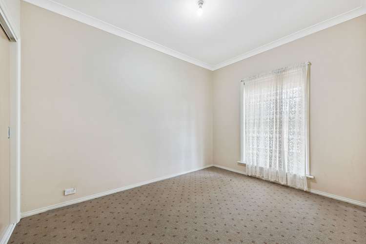 Sixth view of Homely house listing, 10 Archeron Court, Caroline Springs VIC 3023