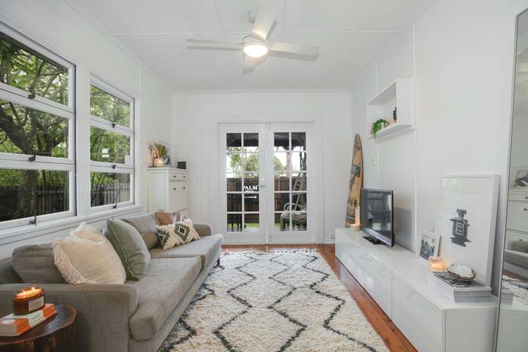 Third view of Homely semiDetached listing, 1/92 Palm Beach Avenue, Palm Beach QLD 4221