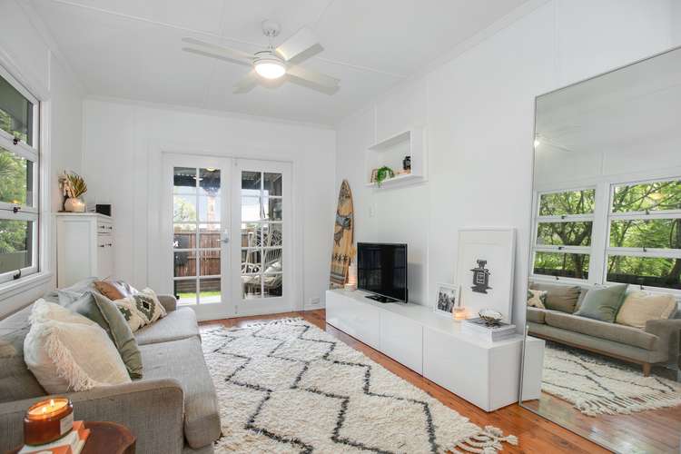 Fifth view of Homely semiDetached listing, 1/92 Palm Beach Avenue, Palm Beach QLD 4221