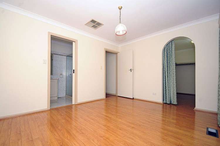 Fifth view of Homely house listing, 4 Courage Court, Glen Waverley VIC 3150
