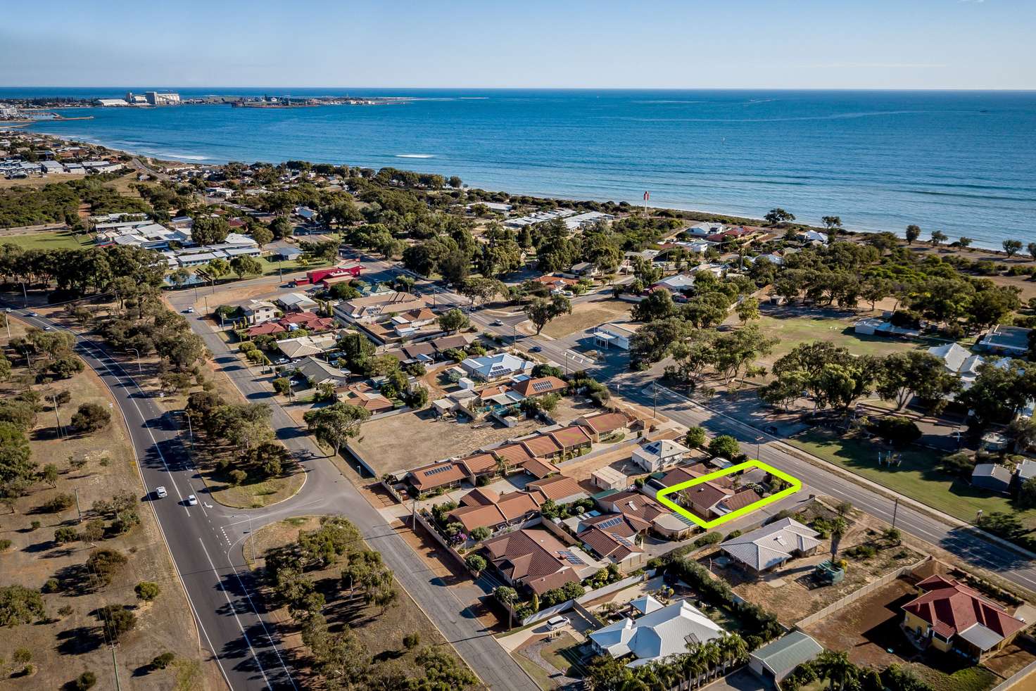 Main view of Homely unit listing, 2/396 Chapman Road, Bluff Point WA 6530