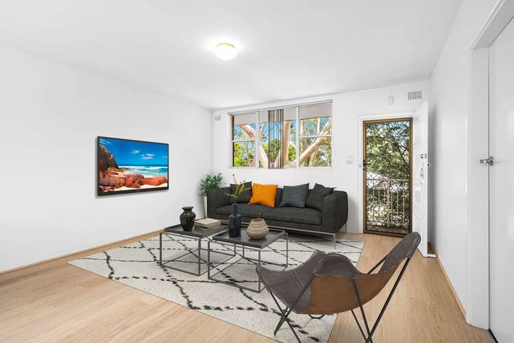 Main view of Homely unit listing, 2/19 Payne Street, Mangerton NSW 2500