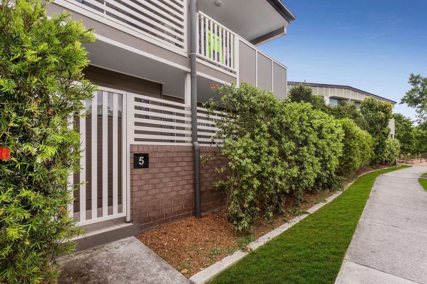 Main view of Homely townhouse listing, 5/36 Carselgrove Avenue, Fitzgibbon QLD 4018