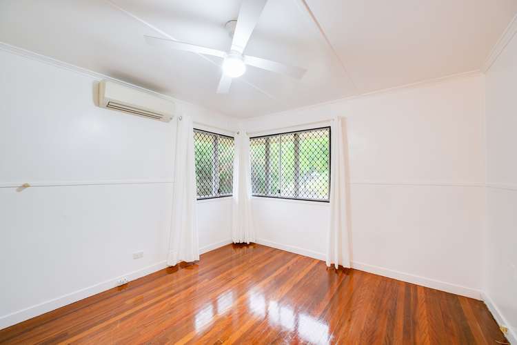Fifth view of Homely house listing, 26 Baillieston Street, Leichhardt QLD 4305