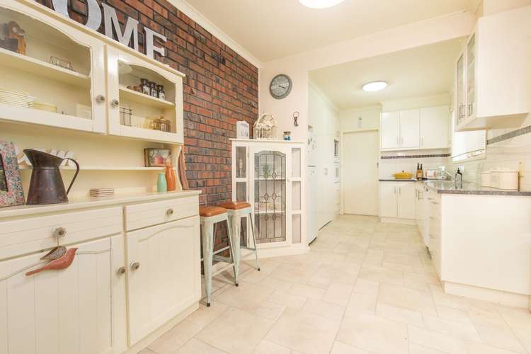 Fifth view of Homely house listing, 581 Karadoc Avenue, Irymple VIC 3498