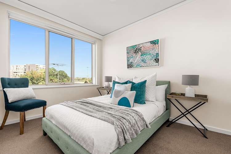 Fourth view of Homely apartment listing, 15/7 Manningham Street, Parkville VIC 3052