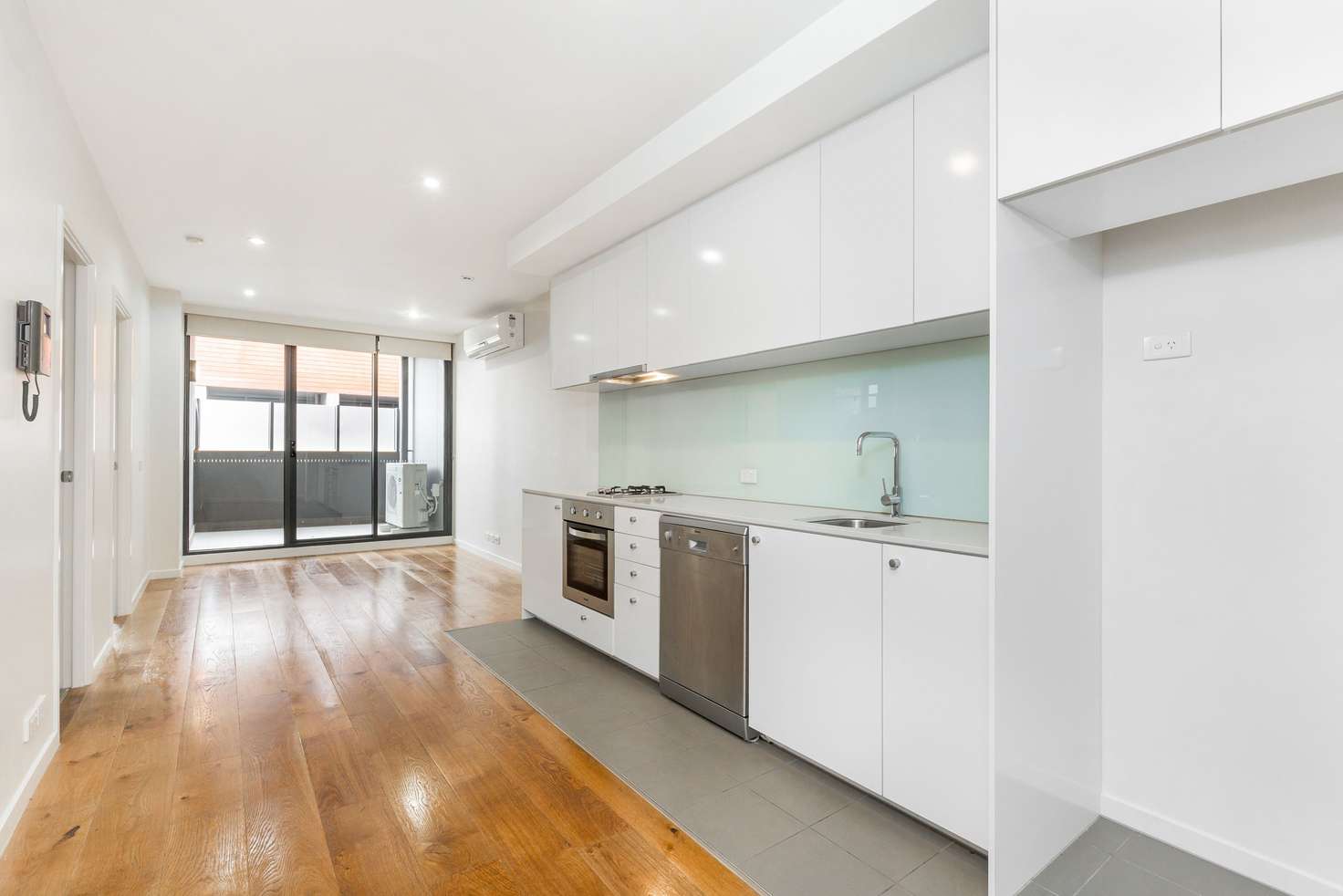 Main view of Homely apartment listing, 113/154 Elgar Road, Box Hill South VIC 3128