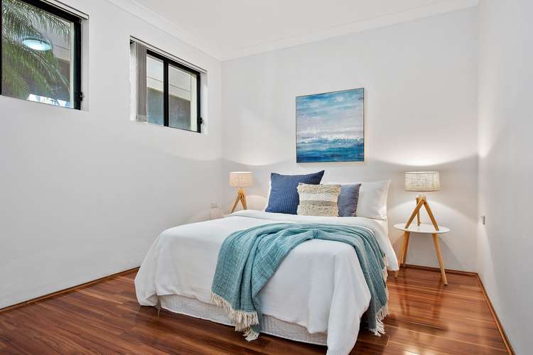 Fourth view of Homely unit listing, 8/1 The Comenarra Parkway, Thornleigh NSW 2120