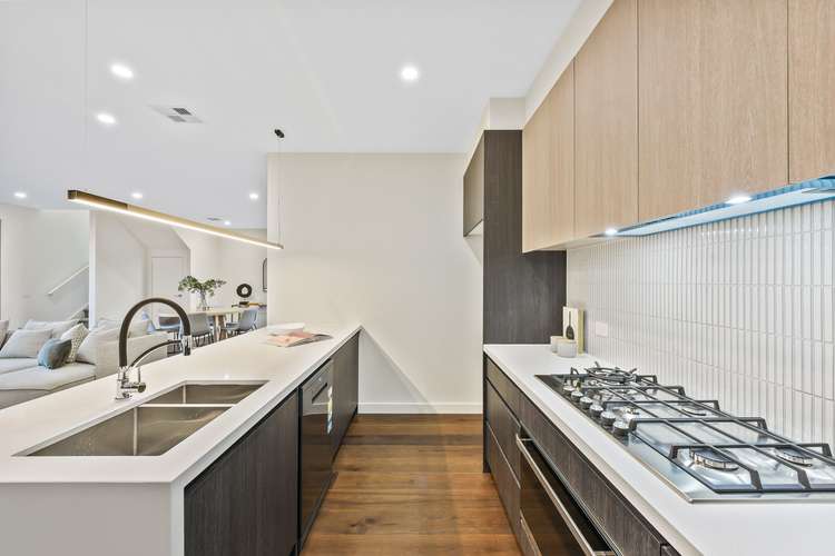 Sixth view of Homely townhouse listing, 2/17 Ling Court, Mulgrave VIC 3170