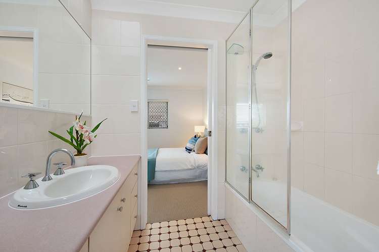 Sixth view of Homely townhouse listing, 2/25 View Street, Mount Gravatt East QLD 4122