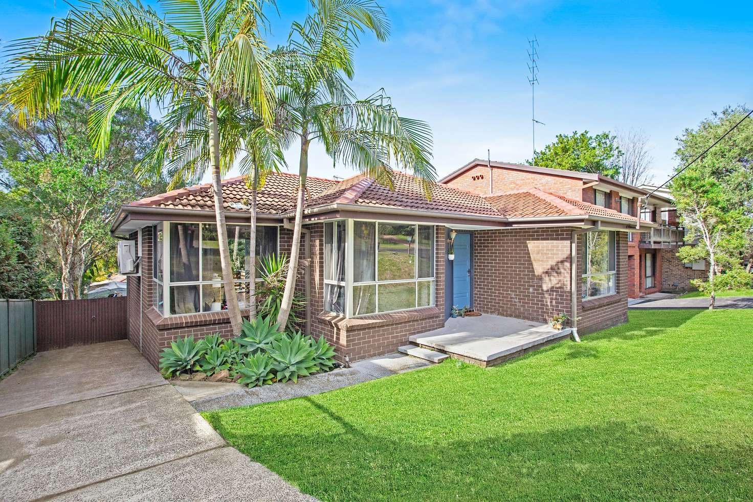 Main view of Homely house listing, 11 Donegal Road, Berkeley Vale NSW 2261