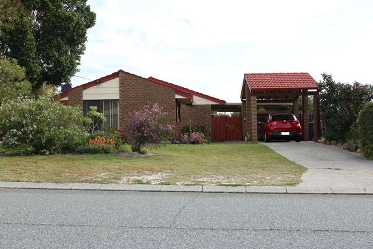 Main view of Homely house listing, 3 Fitzroy Court, Gosnells WA 6110