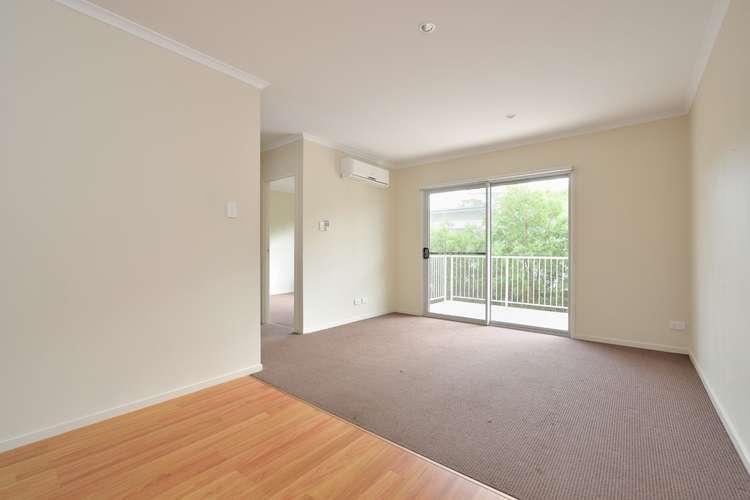 Second view of Homely unit listing, 33/1 Collins Lane, Kin Kora QLD 4680