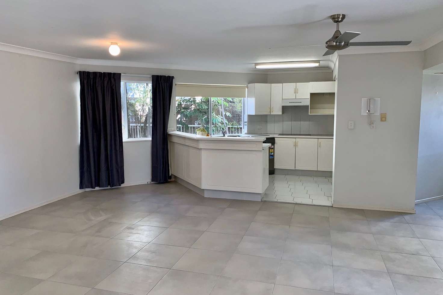 Main view of Homely unit listing, 2/39 Peninsular Drive, Surfers Paradise QLD 4217