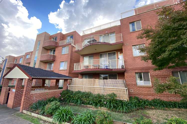 Main view of Homely unit listing, 15/2-8 Short Road, Riverwood NSW 2210