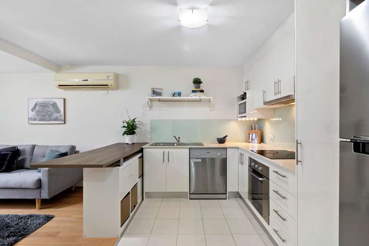 Fourth view of Homely apartment listing, 11/24 Woorayl Street, Carnegie VIC 3163
