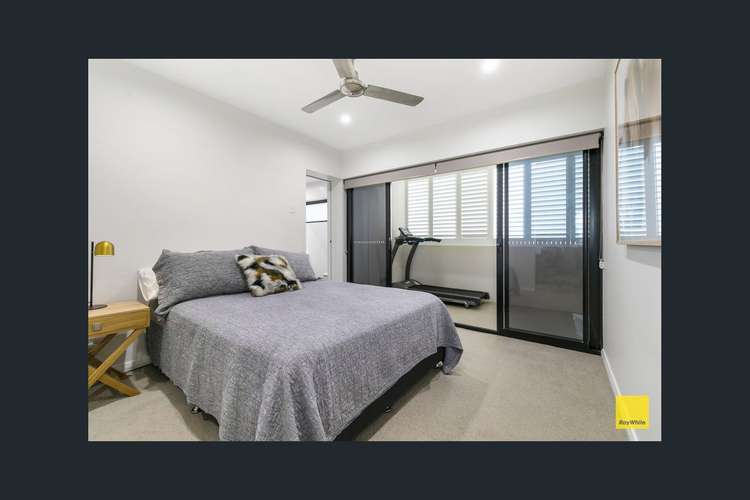 Fifth view of Homely unit listing, 1/16 wambool, Bulimba QLD 4171