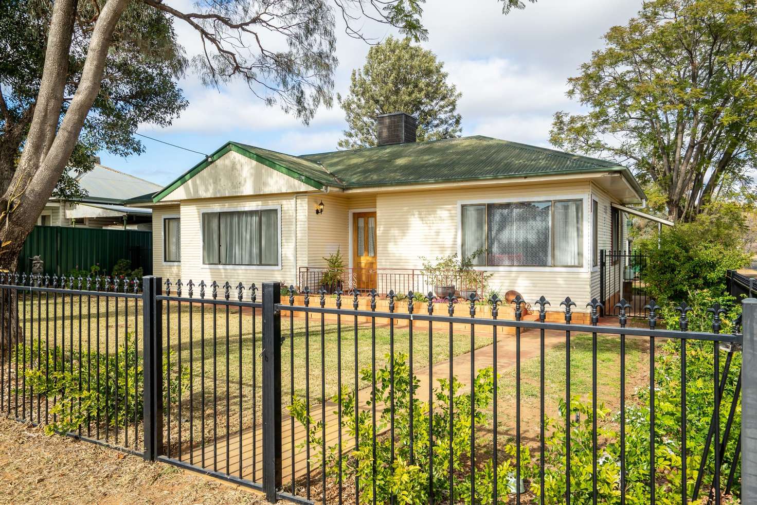 Main view of Homely house listing, 1 Sanderson Street, Dubbo NSW 2830