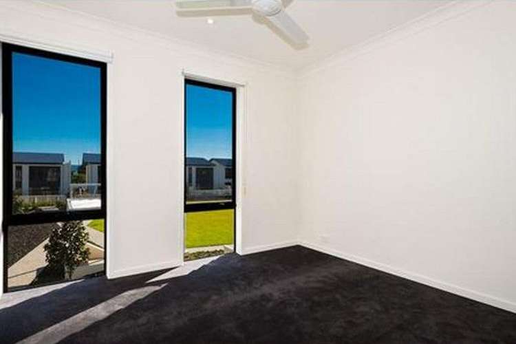 Sixth view of Homely townhouse listing, 40/1 Ancora Crescent, Hope Island QLD 4212