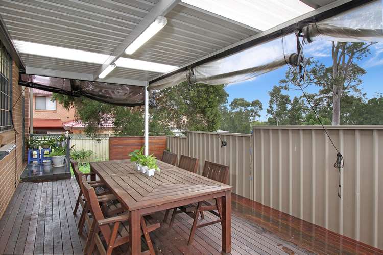 Sixth view of Homely house listing, 8 Hannan Place, Prairiewood NSW 2176