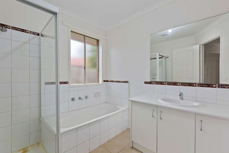 Fifth view of Homely house listing, 25 Natisone Place, Skye VIC 3977