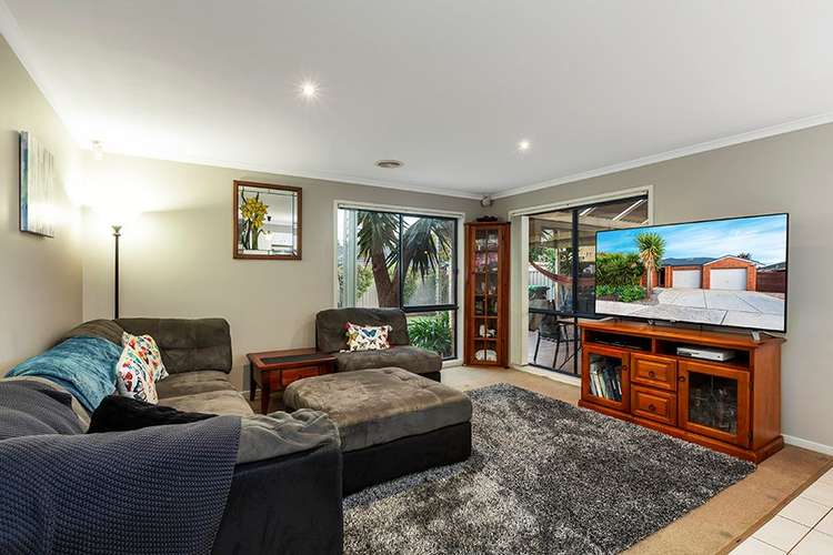 Fifth view of Homely house listing, 8 Harrow Place, Truganina VIC 3029