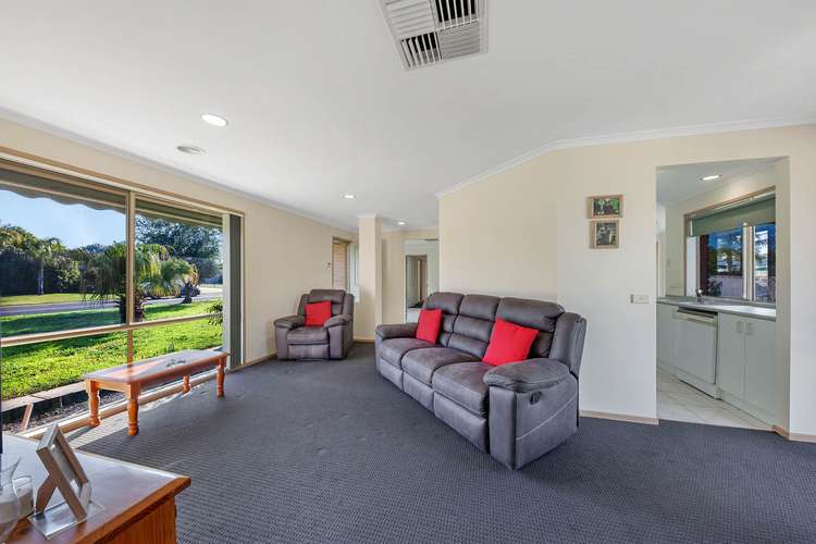 Sixth view of Homely house listing, 2 McCarthy Close, Yarrawonga VIC 3730