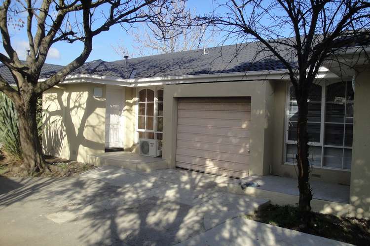 Main view of Homely unit listing, 2/10 Wordsworth Avenue, Clayton South VIC 3169