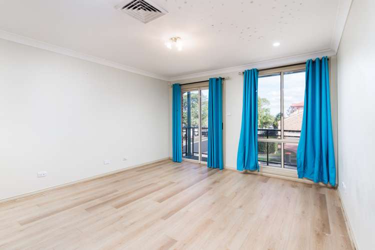Fourth view of Homely house listing, 2 Pomegranate Place, Glenwood NSW 2768