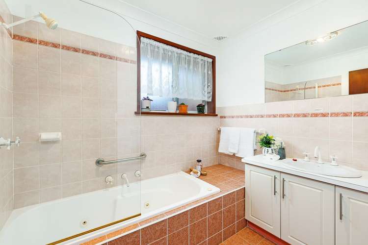 Fourth view of Homely house listing, 8 Hawke Place, Kings Langley NSW 2147