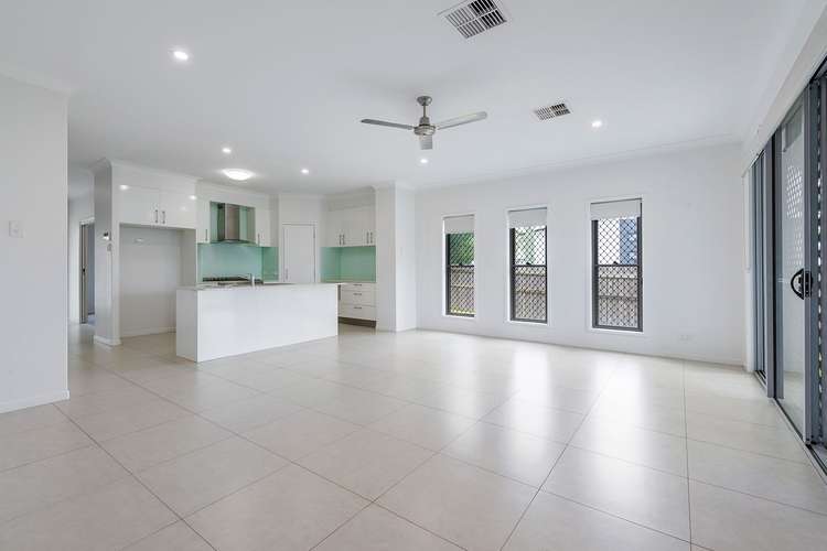 Sixth view of Homely house listing, 2 Aldritt Place, Bridgeman Downs QLD 4035