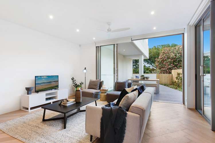 Third view of Homely apartment listing, 2/12 Boronia Road, Bellevue Hill NSW 2023
