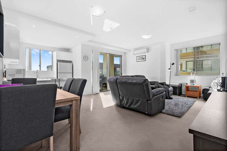 Second view of Homely unit listing, 73/56 Lakeside Parade, Jordan Springs NSW 2747