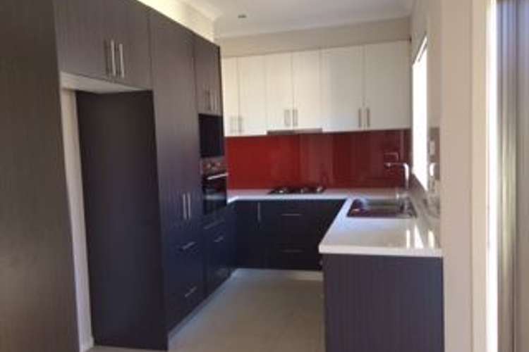 Second view of Homely unit listing, 2/10 Mowbray Court, Carrum Downs VIC 3201