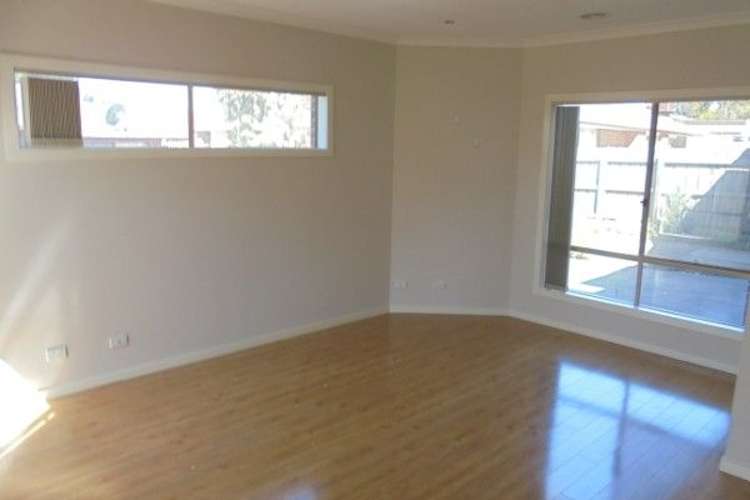 Third view of Homely unit listing, 2/10 Mowbray Court, Carrum Downs VIC 3201