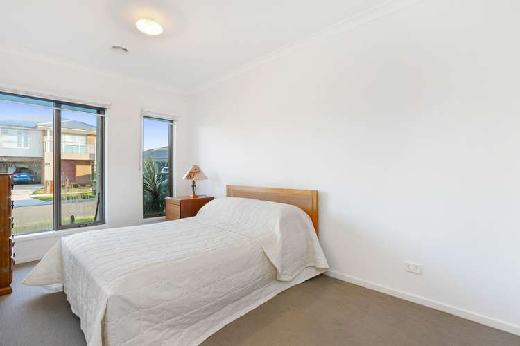 Sixth view of Homely house listing, 15 Greenrange Vista, Roxburgh Park VIC 3064