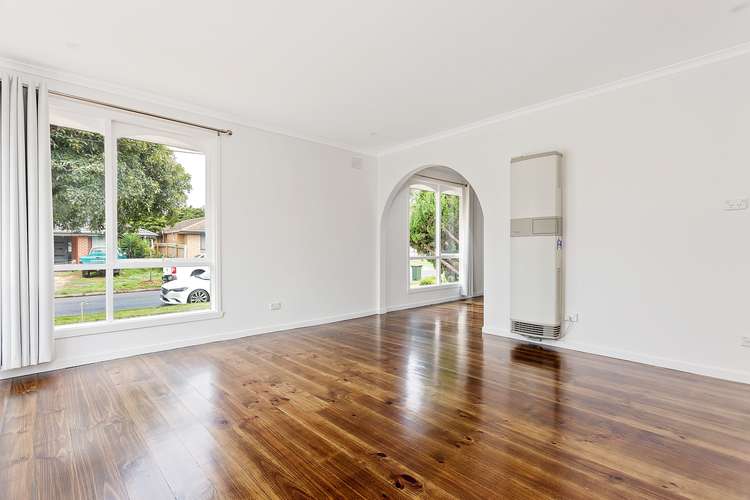 Second view of Homely house listing, 10 Iluka Drive, Werribee VIC 3030