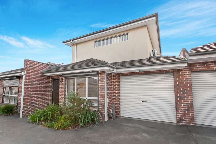Main view of Homely townhouse listing, 2/33 Ashley Street, Reservoir VIC 3073