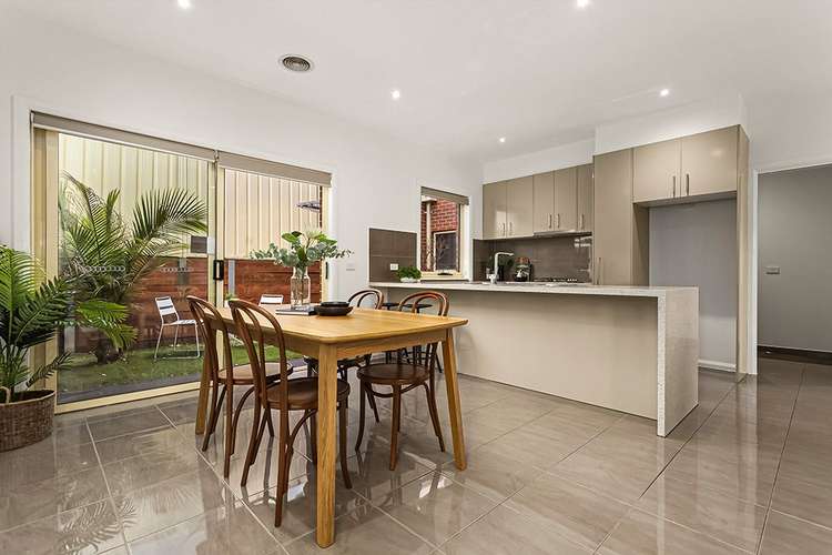 Fourth view of Homely townhouse listing, 1/581 Pascoe Vale Road, Oak Park VIC 3046