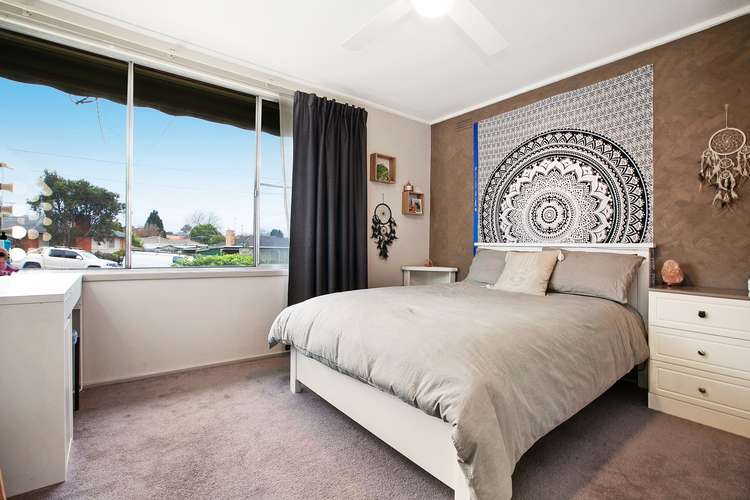 Fifth view of Homely house listing, 4 Aruma Court, Bundoora VIC 3083
