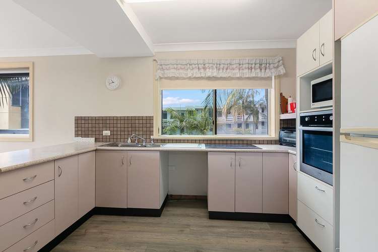 Seventh view of Homely unit listing, 2/9 Alice Street, Alexandra Headland QLD 4572