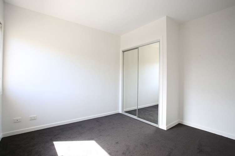 Fourth view of Homely apartment listing, 21/1 Monash Green Drive, Clayton VIC 3168